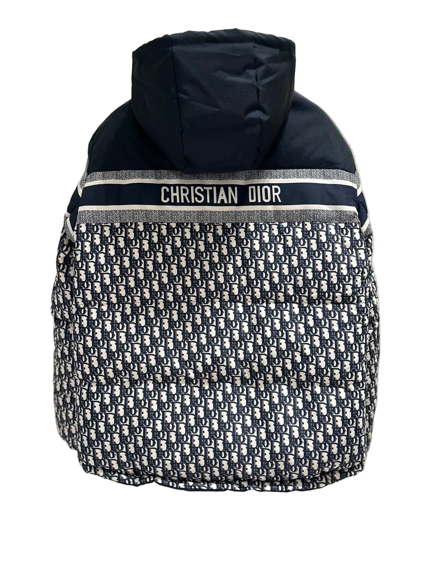 Reversible Cropped Puffer Jacket – Blue & Ecru Monogram Quilted Style