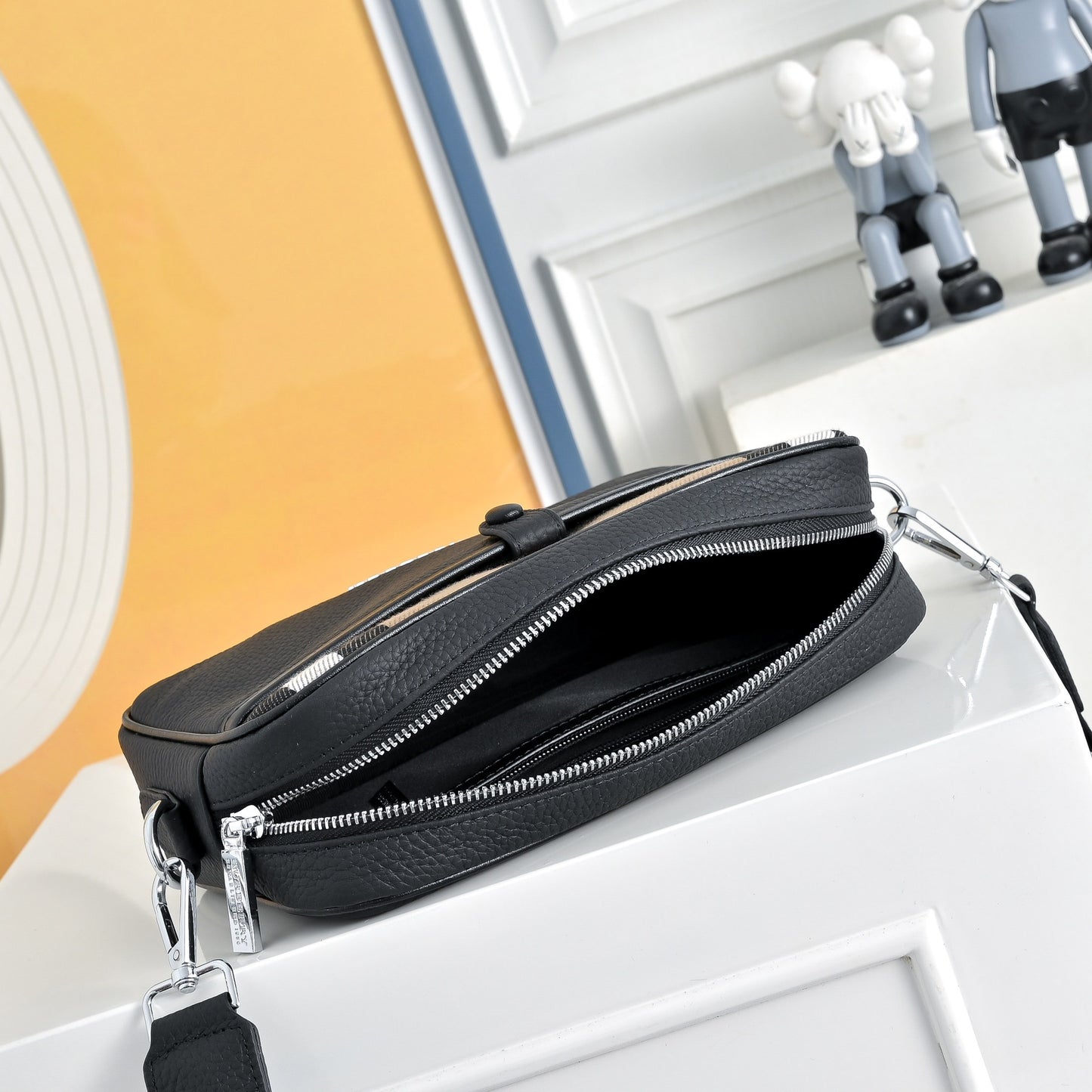 Plaid Crossbody Messenger Bag