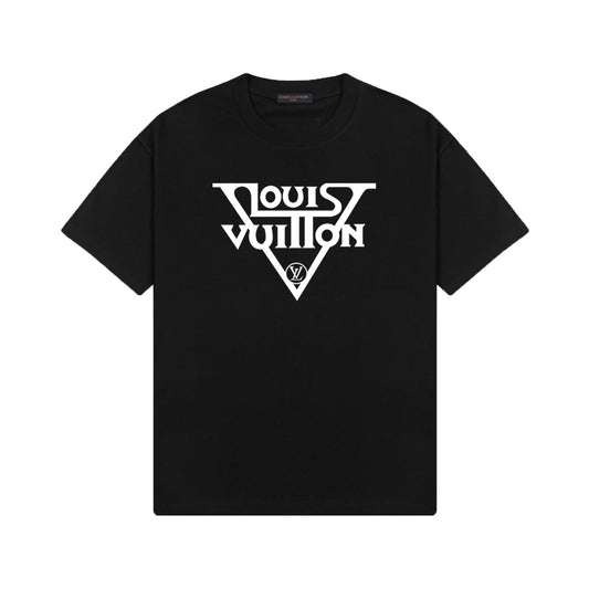 Black t-shirt