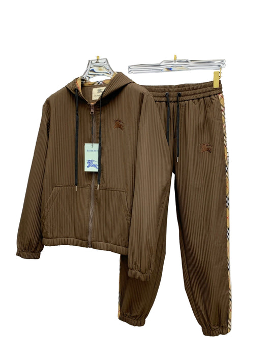 Luxury Tracksuit Set – Brown Hoodie & Joggers with Check Stripes