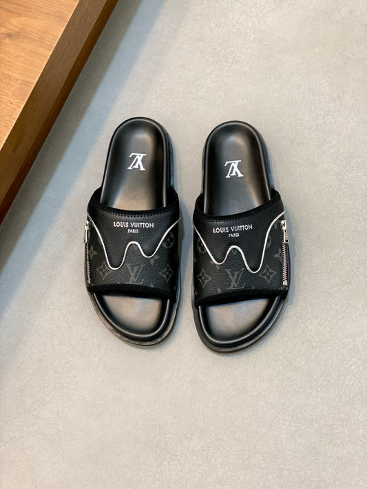 Monogram-Style Slide Sandals – Black on Black Slip-On Casual Slides