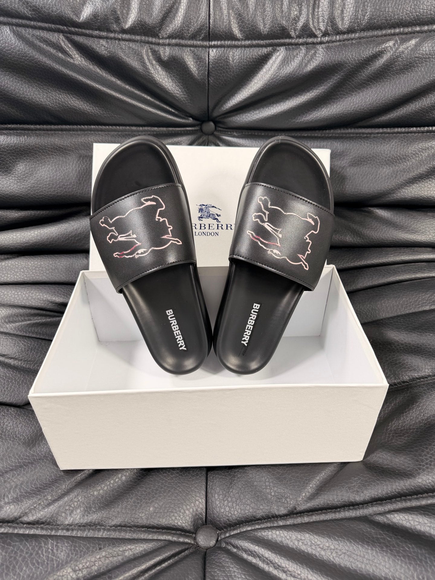 Equestrian Graphic Slide Sandals