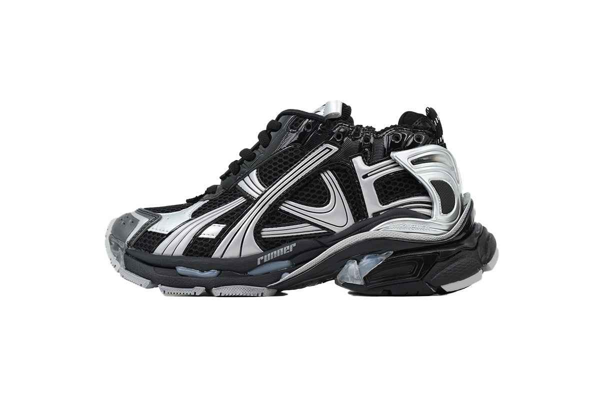 772774 W3RMU 1100 Luxury Runner Sneaker – Black Silver Reflective Performance Edition - TruVybe Essentials