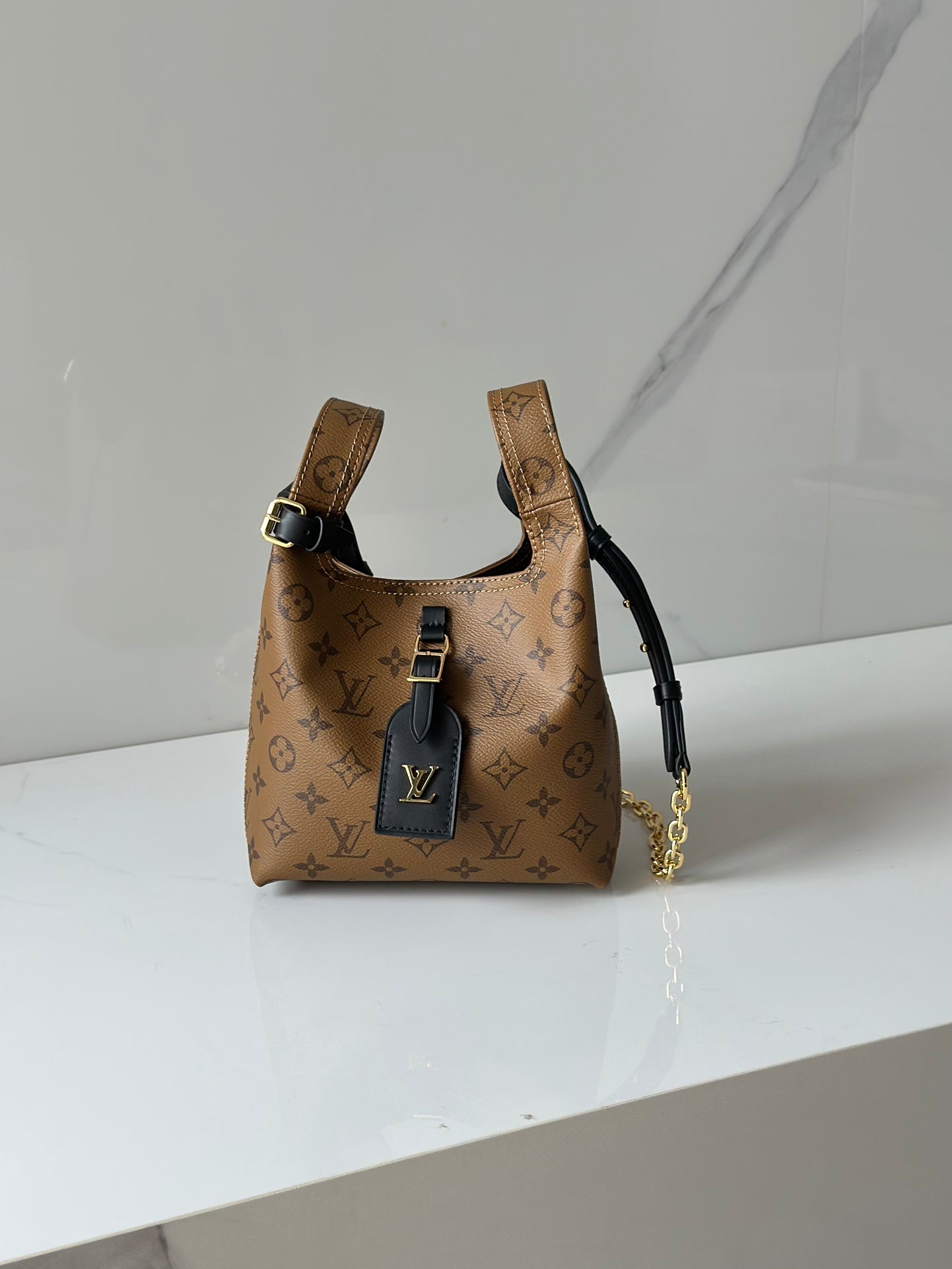 Atlantis BB Handbag – Yellow Flower