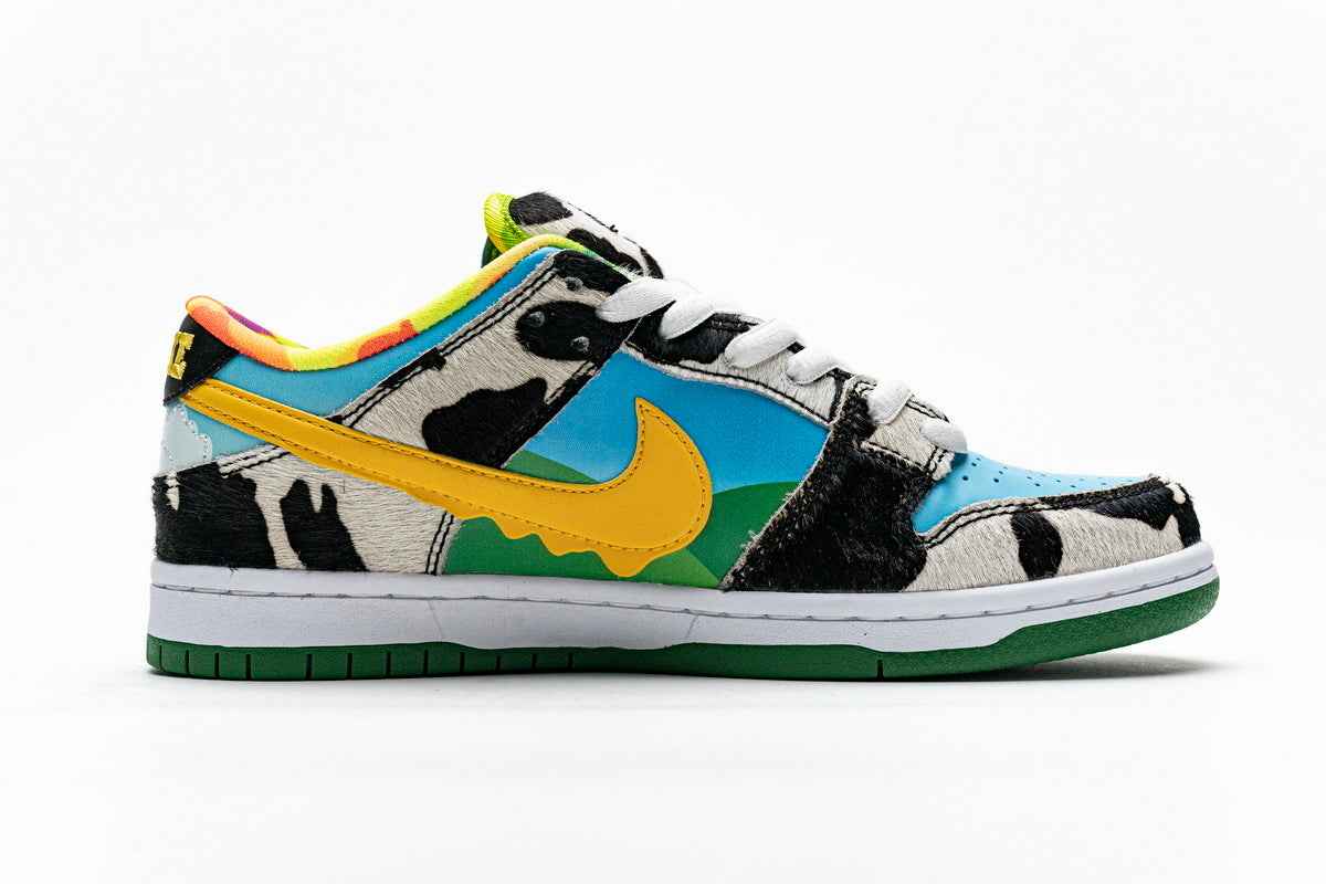 CU3244-100 Premium Low Skate Sneaker – Color Splash Collector Edition - TruVybe Essentials
