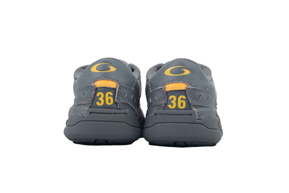 841765 WCURB 9141 Luxury Runner Sneaker – Hamptons Worn-Out Grey Edition - TruVybe Essentials