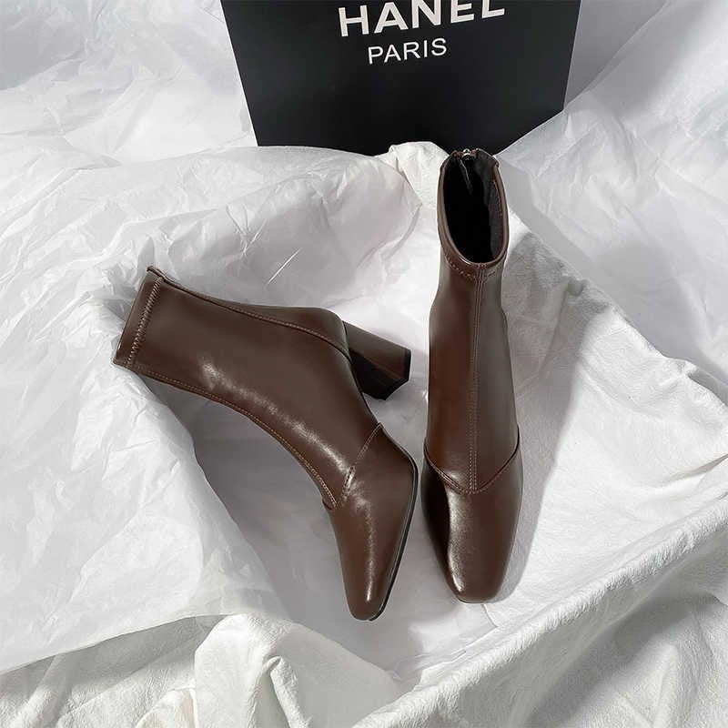 Soft Leather Zip-Back Velvet-Lined Skinny Boots — Sleek Heels