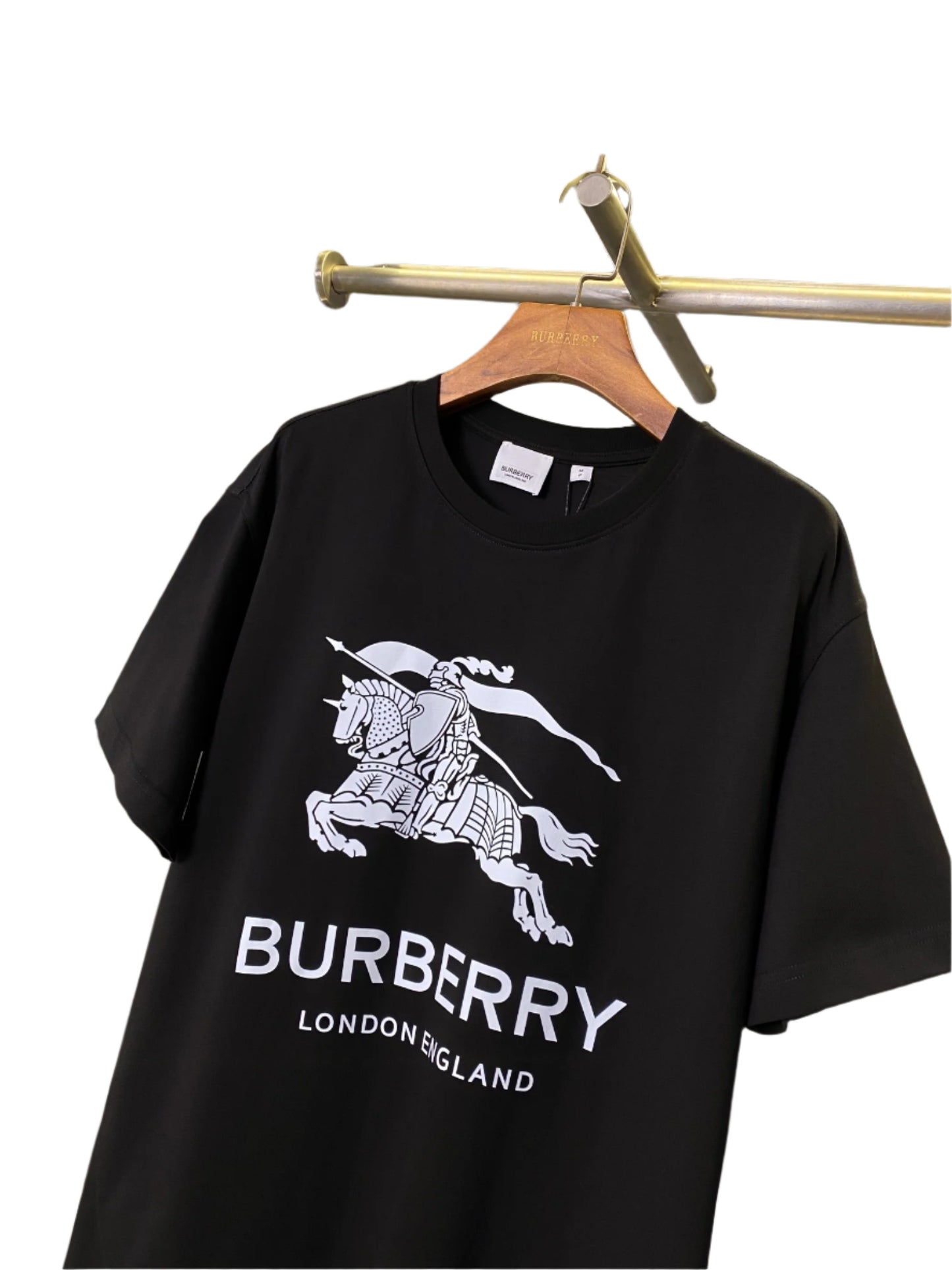 Burberry Harriston Black Cotton Graphic T- Shirt - TruVybe Essentials
