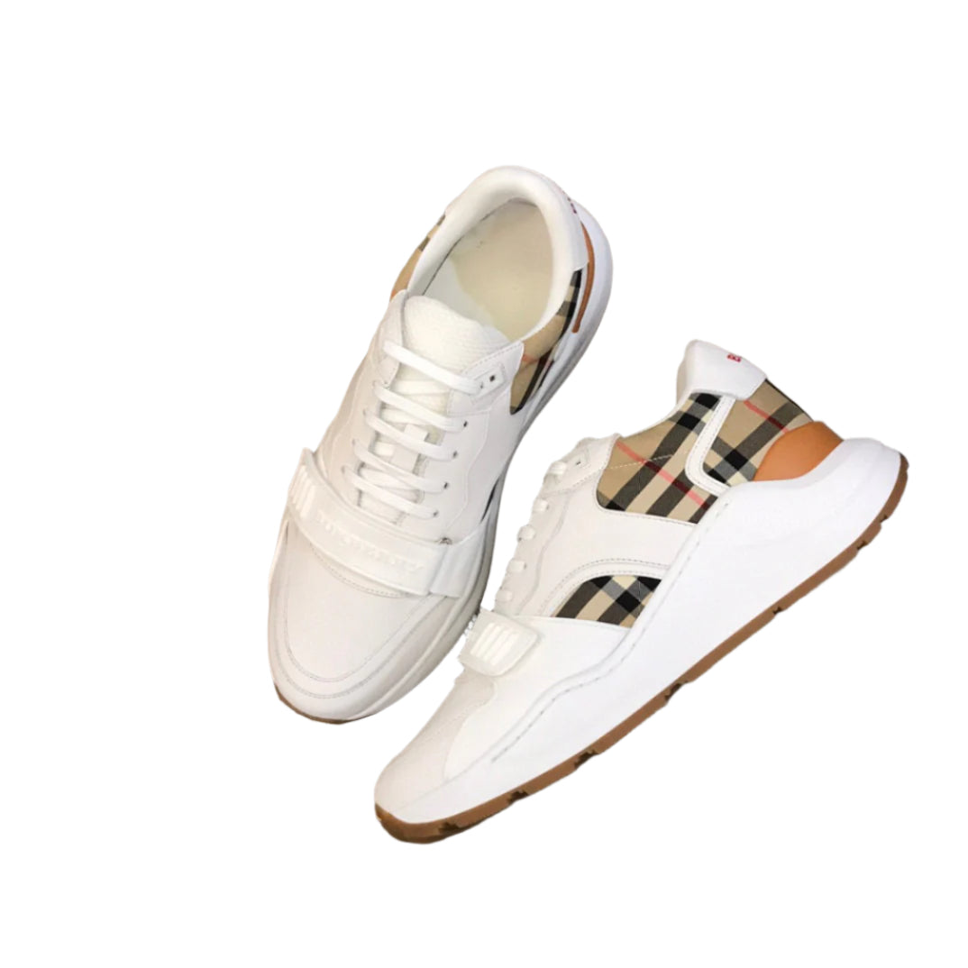 Burberry Regis Black White Archive Beige - TruVybe Essentials