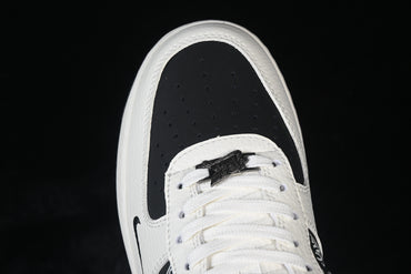 Custom Low-Top Sneaker – Black & White