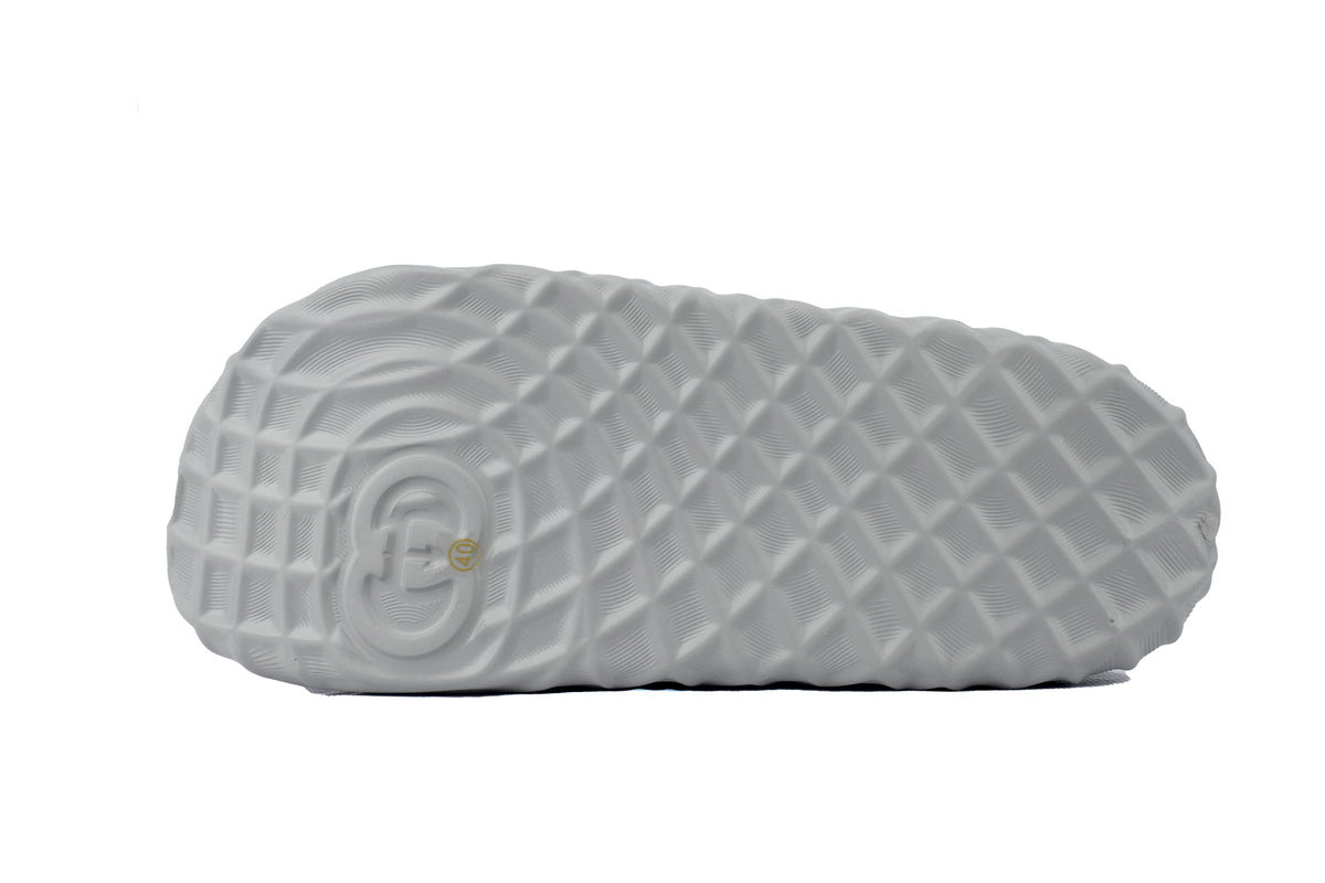 Gucci Ingterlocking Water Ripple Slides GG Logo - Ultimate Luxury Comfort