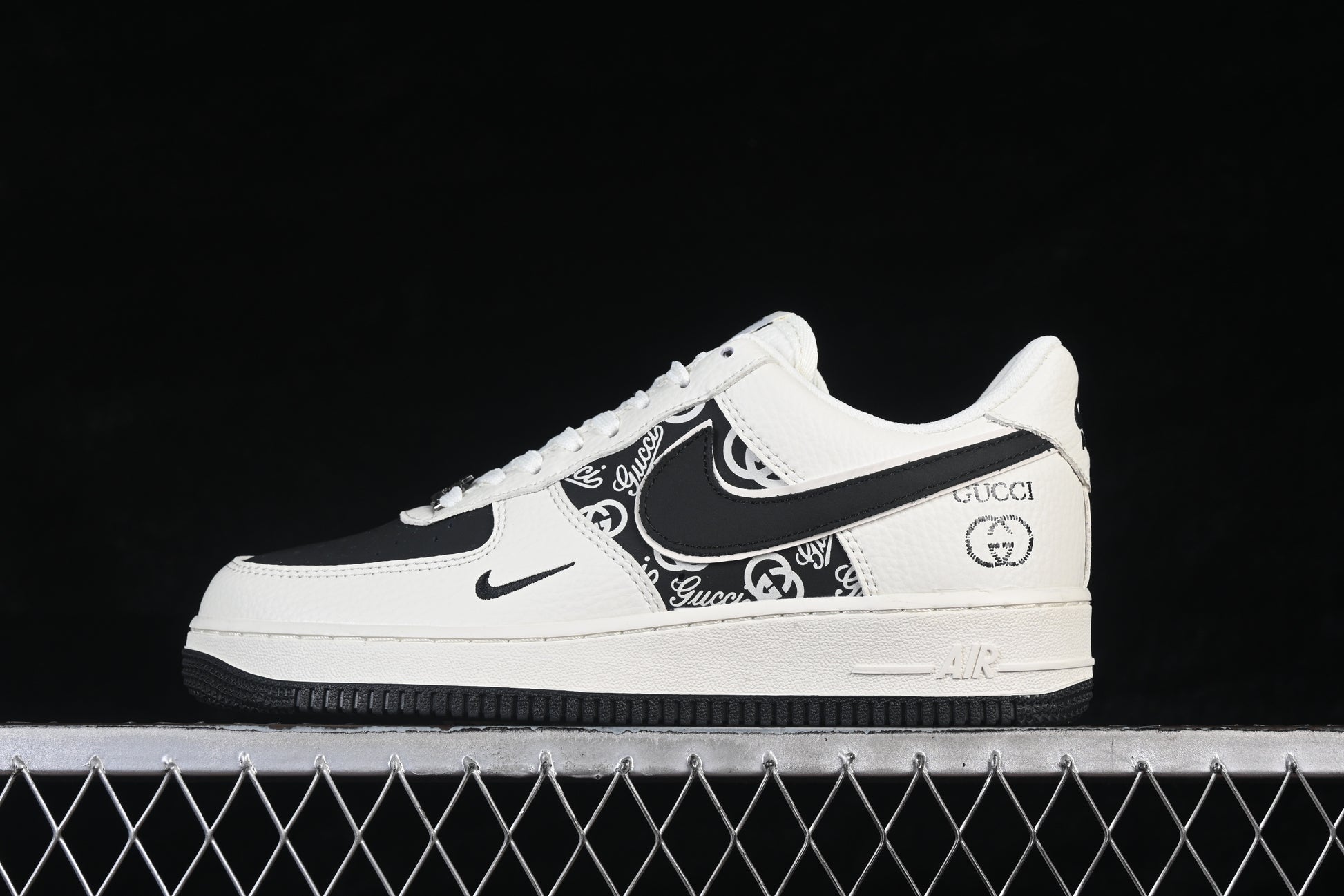 Custom Low-Top Sneaker – Black & White