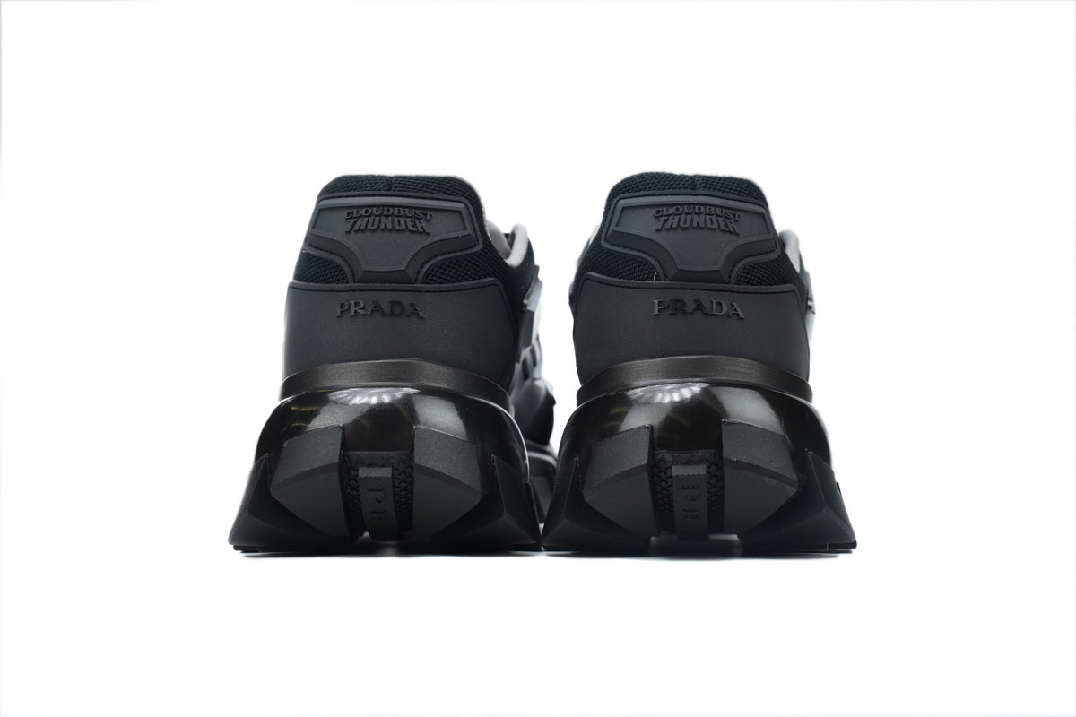 Cloudbust Thunder Silver Black – Futuristic Style Meets Urban Edge
