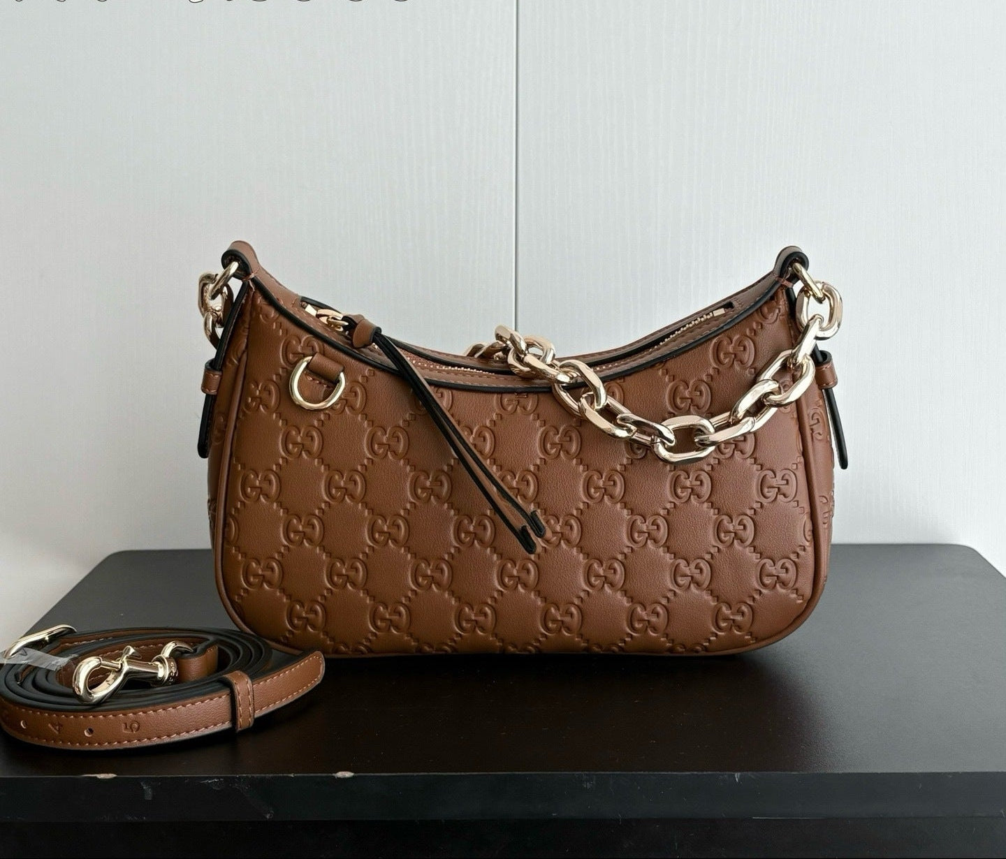 Emblem Small Shoulder Bag – Natural 99