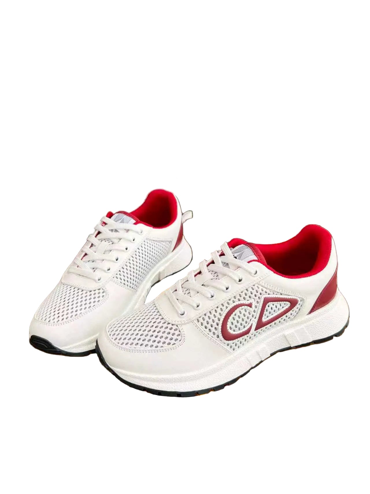 Breathable Mesh Low-Top Trainer — Cushioned Comfort Sneaker red