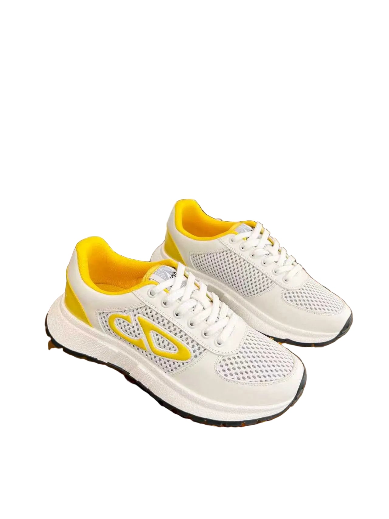Breathable Mesh Low-Top Trainer — Cushioned Comfort Sneaker yellow