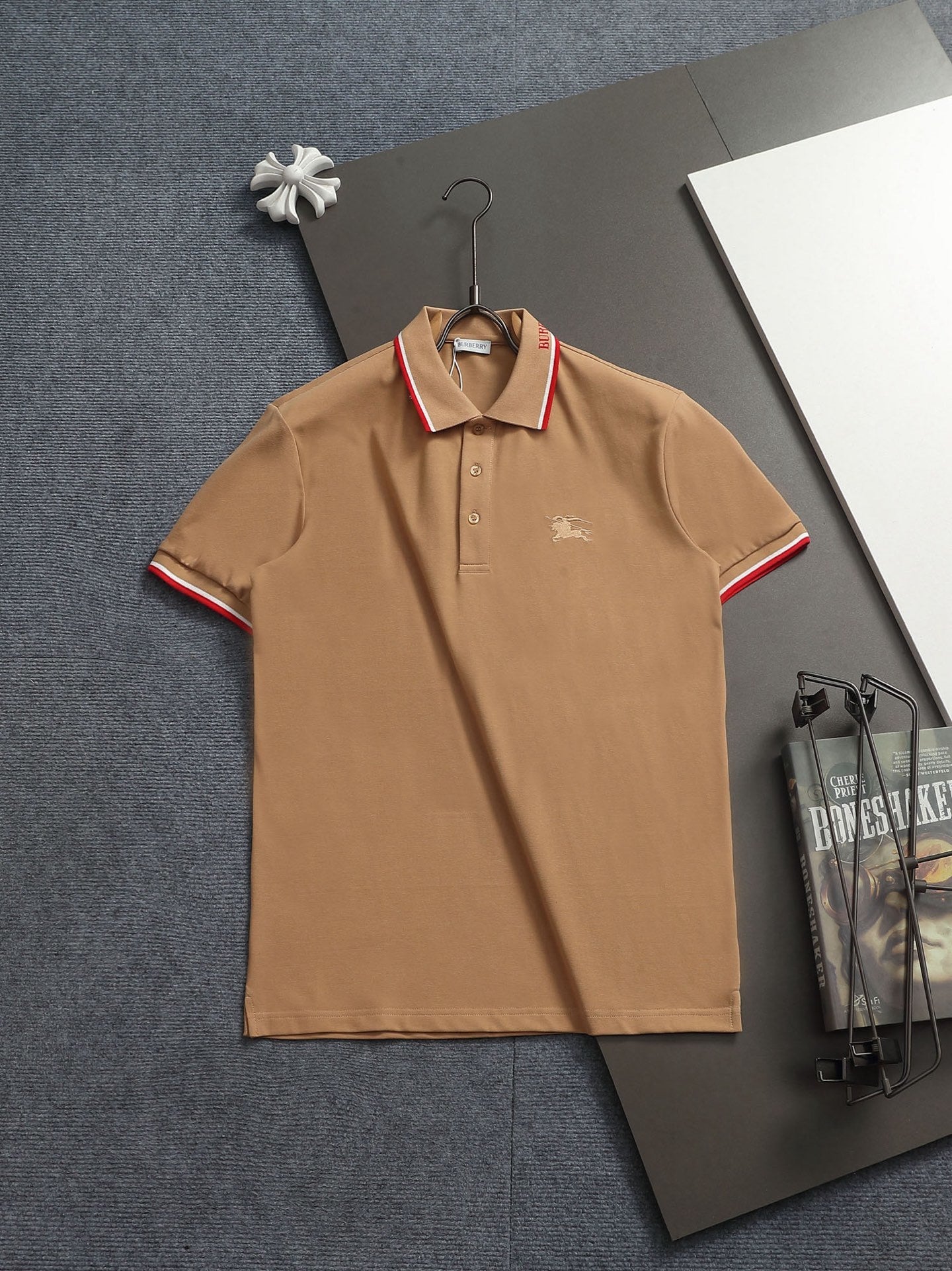 Classic Contrast Collar Polo Shirt