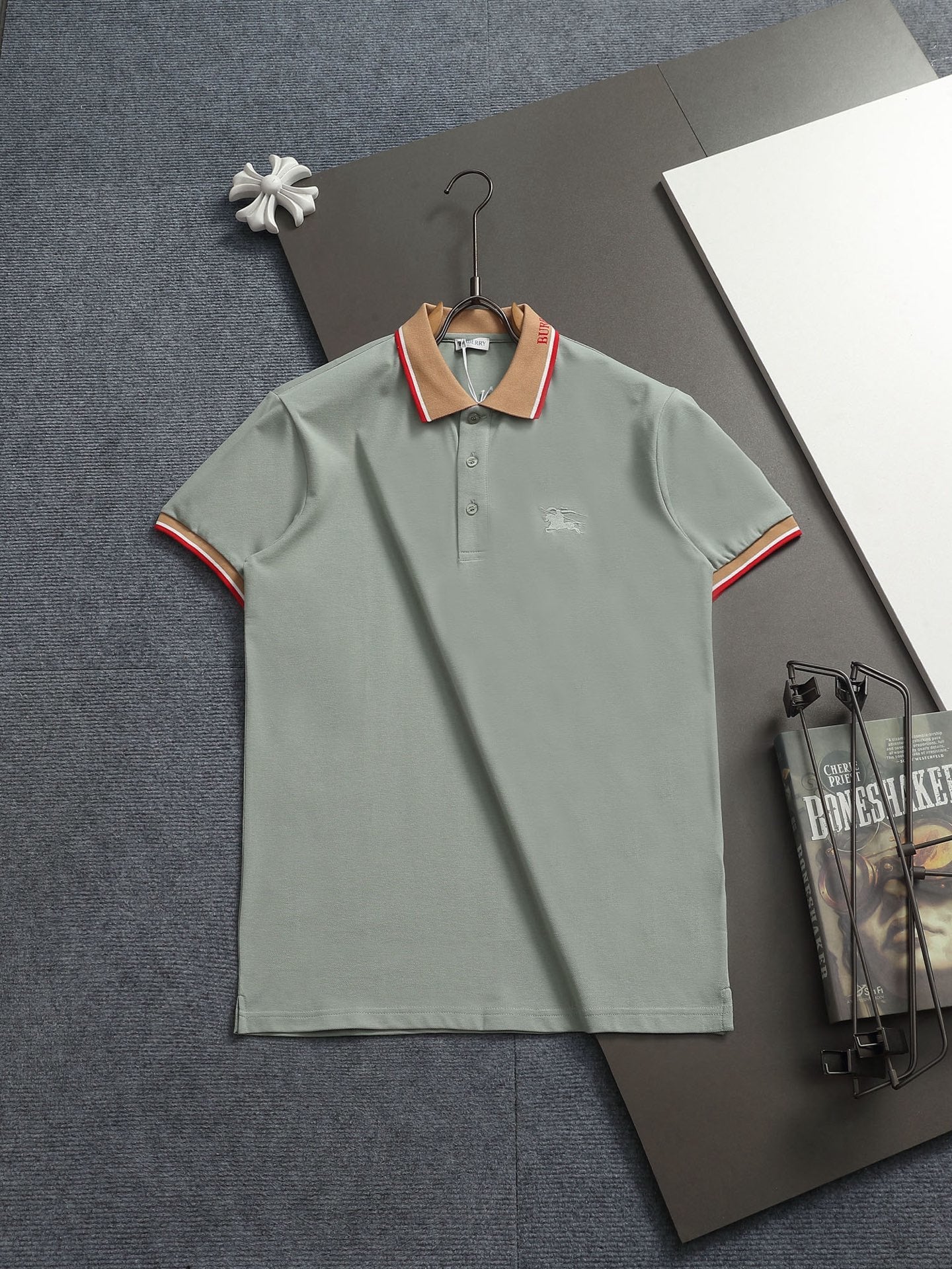 Classic Contrast Collar Polo Shirt