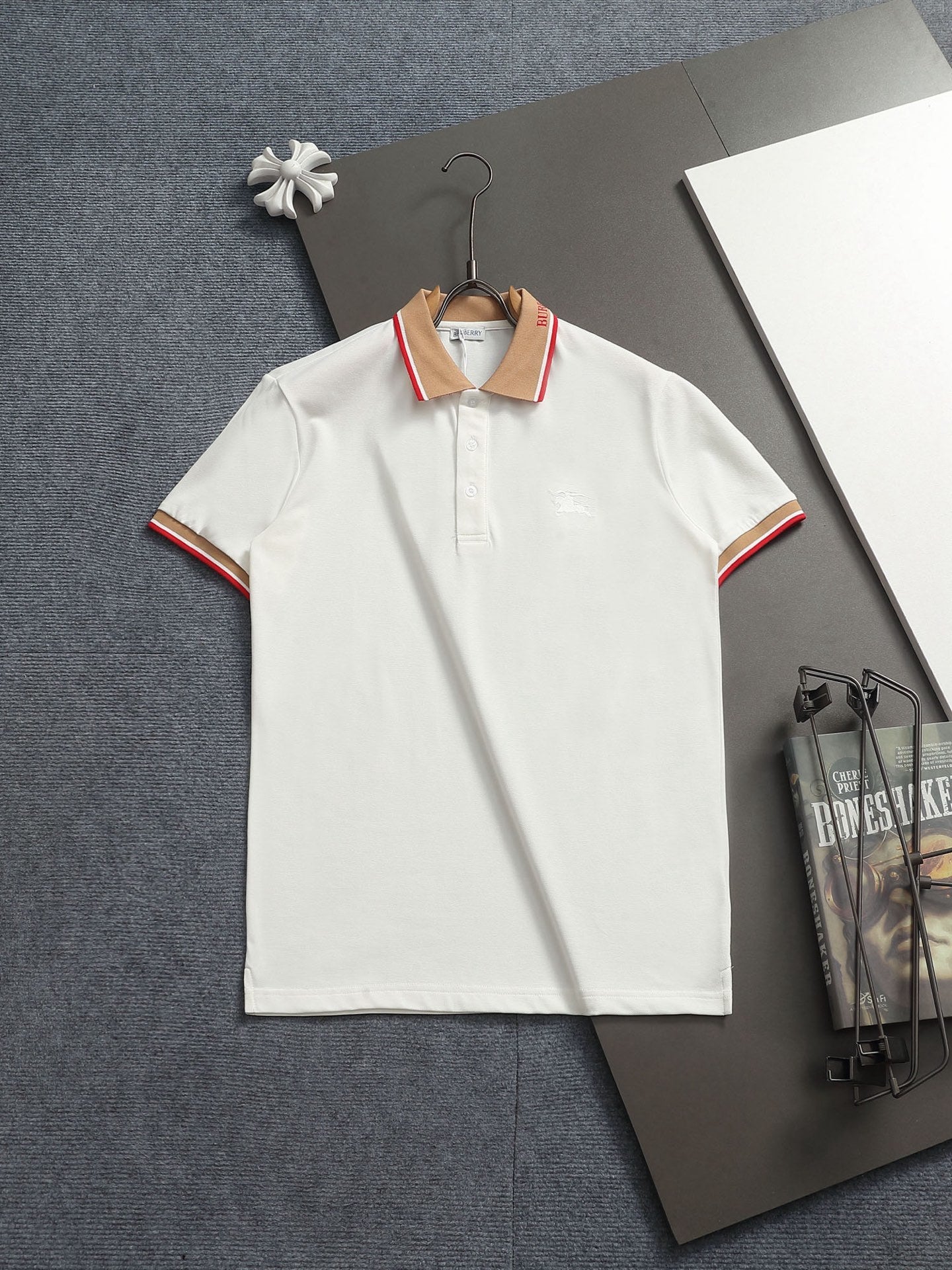 Classic Contrast Collar Polo Shirt