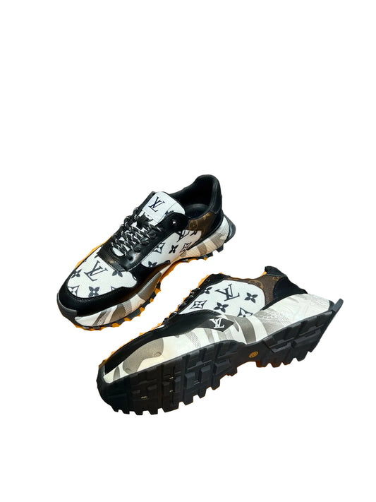 Custom Black & White Monogram-Pattern Low-Top Trainer Sneakers side