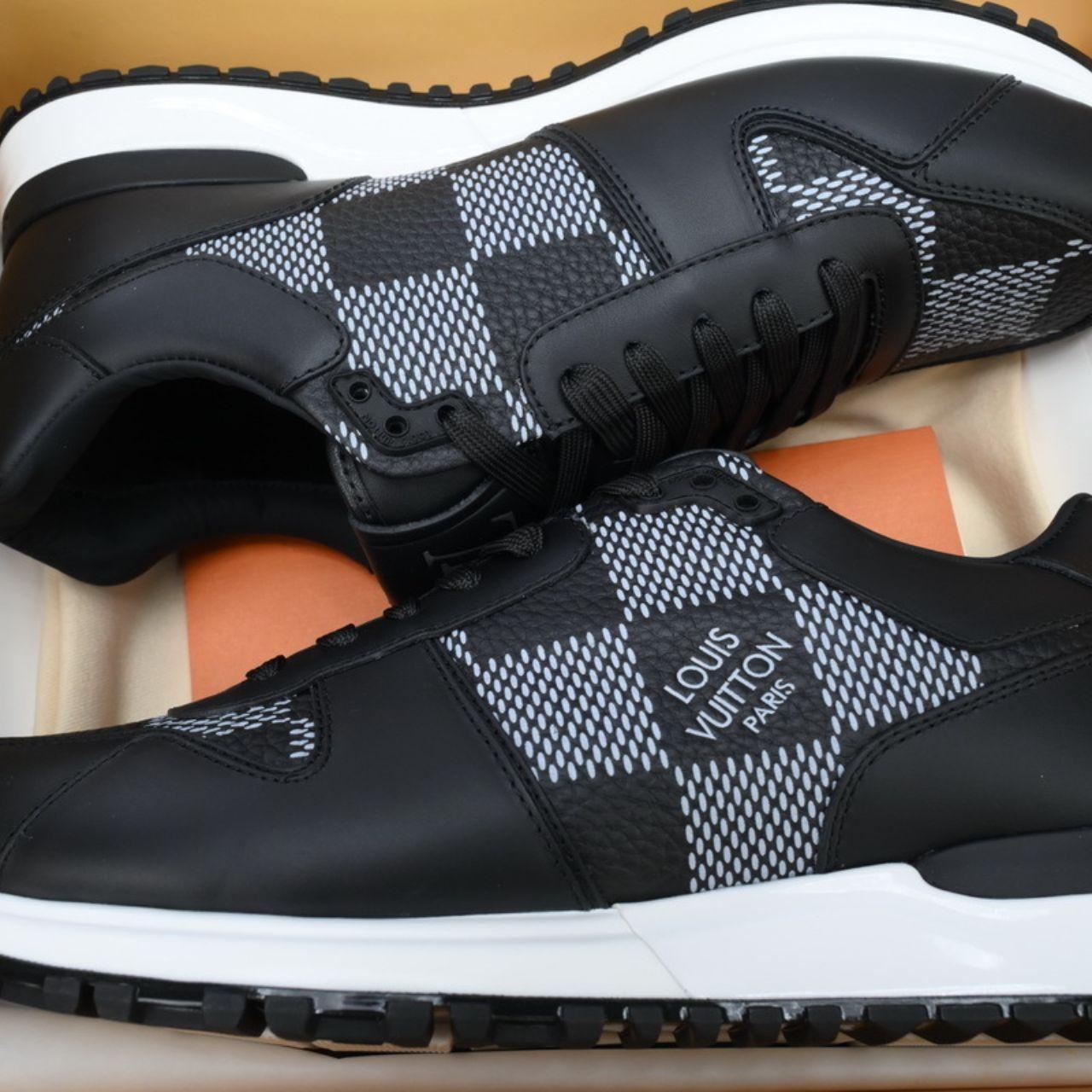 Custom Checkered Runner Sneakers Lightweight