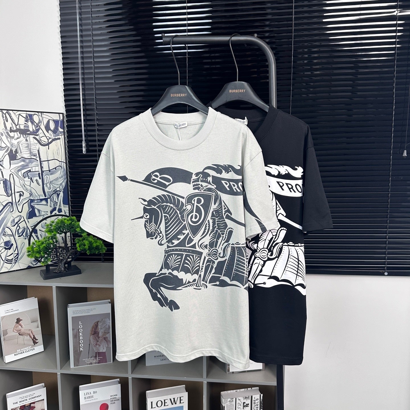 Knight Graphic Crew Neck T-Shirt
