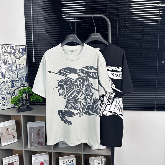 Knight Graphic Crew Neck T-Shirt