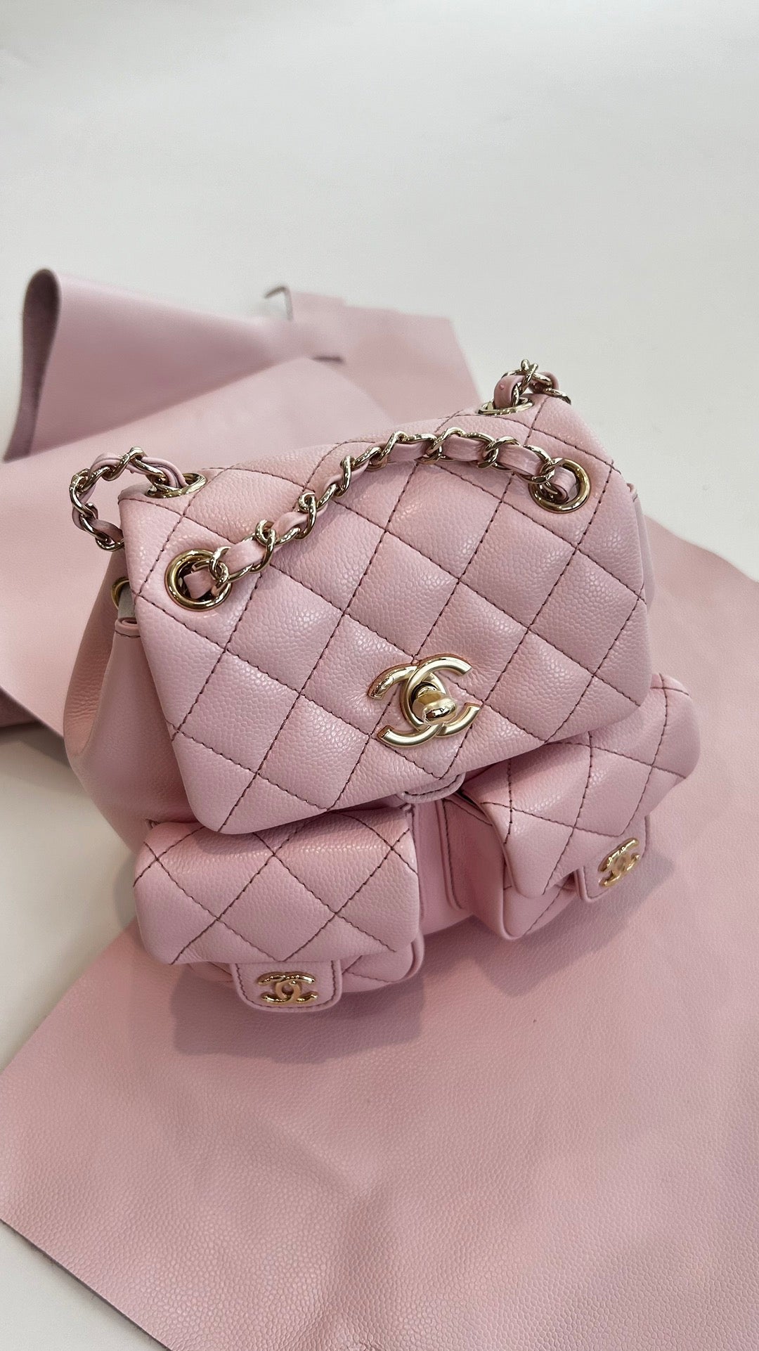 Medium Quilted Caviar Duma Drawstring Backpack – Pink