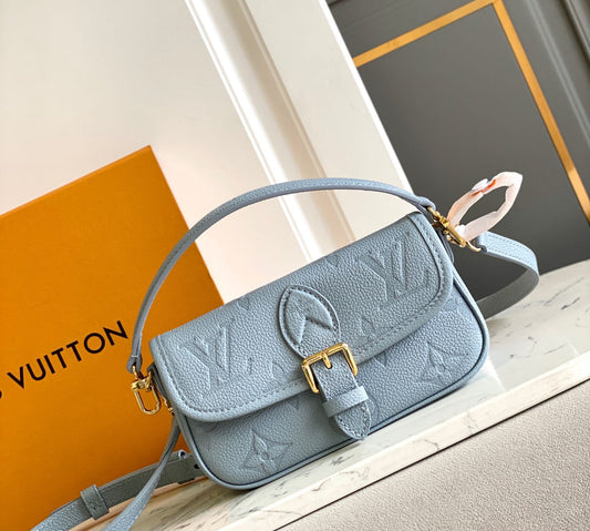 Nano Diane Shoulder Bag Blue