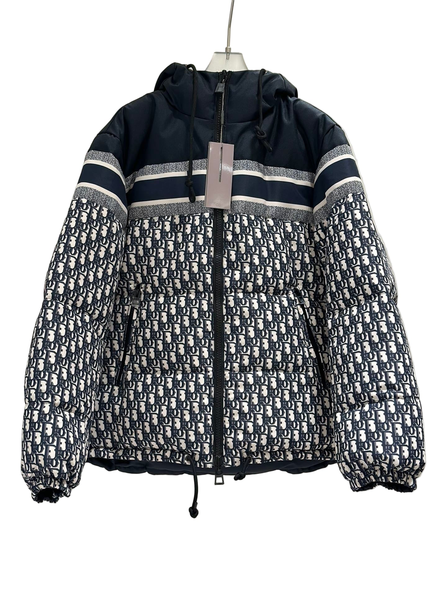 Reversible Cropped Puffer Jacket – Blue & Ecru Monogram Quilted Style - TruVybe Essentials
