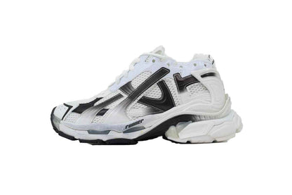 772774 WRUNG 9010 Luxury Runner Sneaker – Gradient White Black Edition - TruVybe Essentials
