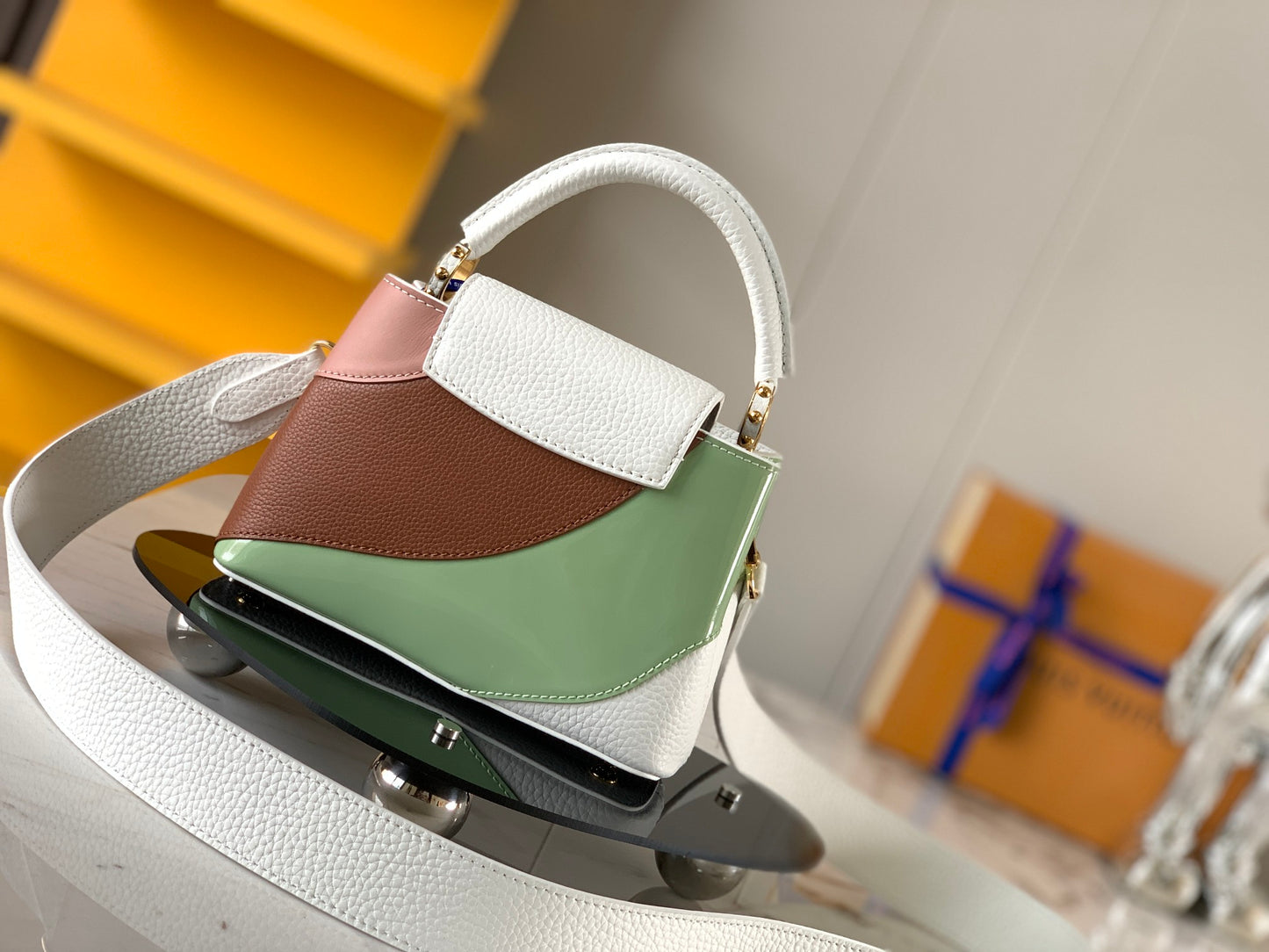back Capucines Mini Bag – Fraise Pink / Pistache Green