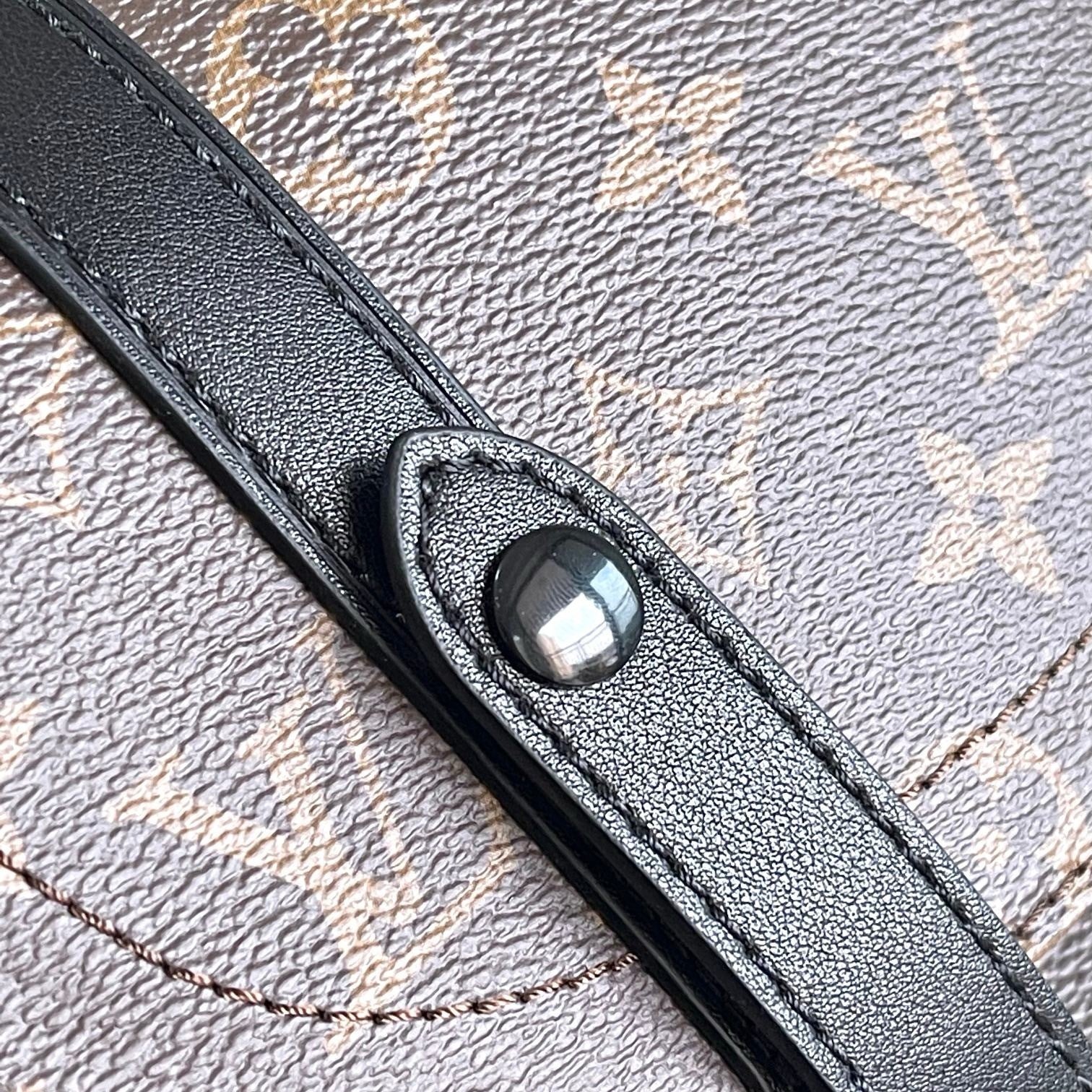 button Christopher MM Backpack 