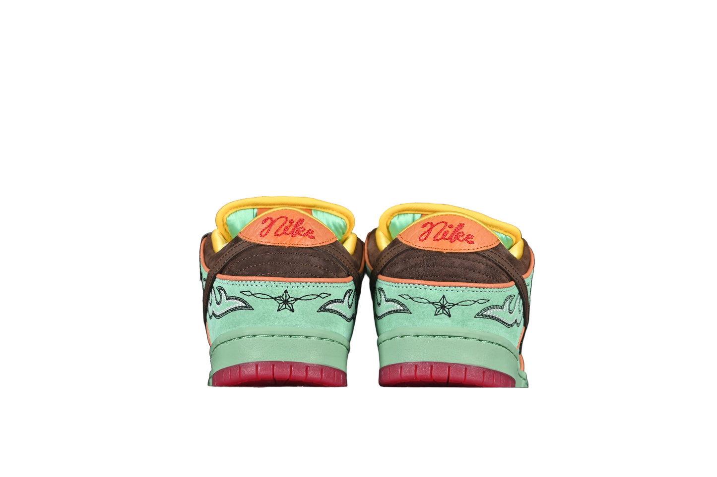 “Tourmaline Retro Skate Shoe – HF3058-300 Emerald Accent Edition”