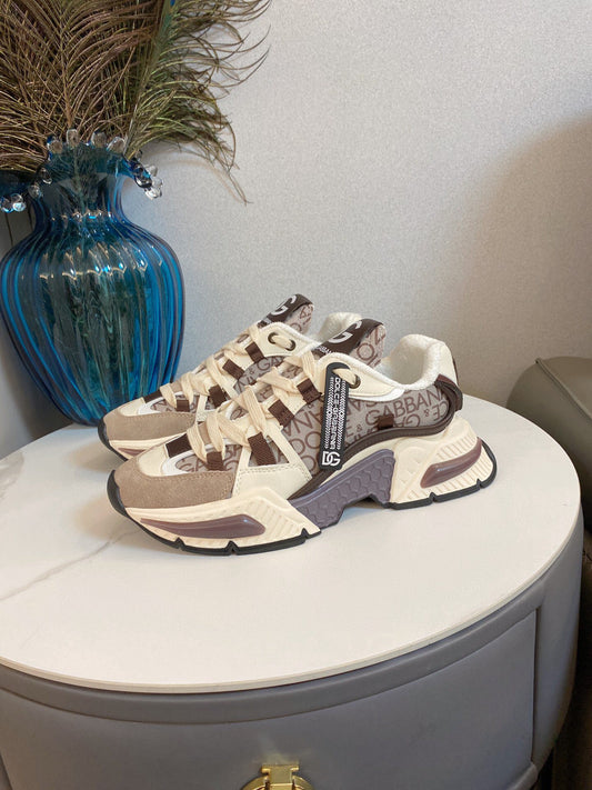 Dolce & Gabbana Airmaster Low-Top Sneakers Cream/Brown - TruVybe Essentials