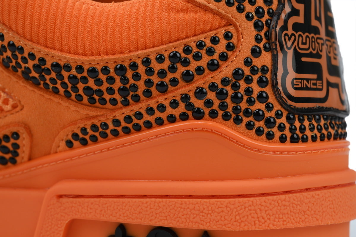 up close Luxury Orange & Black Leather Skate Sneakers